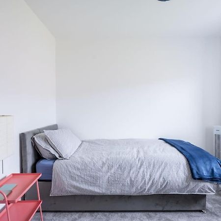 Coity Cosy 3 Bed Near Beaches, Cardiff & Brecon Beacons מראה חיצוני תמונה