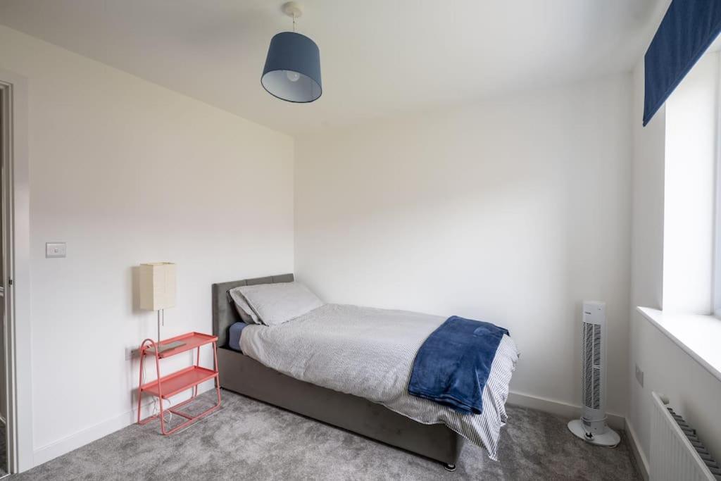 Coity Cosy 3 Bed Near Beaches, Cardiff & Brecon Beacons מראה חיצוני תמונה